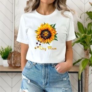 Dog Mom Sunflower Graphic T Shirt